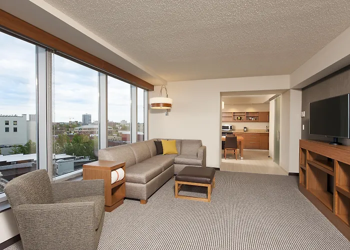 Hyatt Place Champaign/urbana Hotel 3*